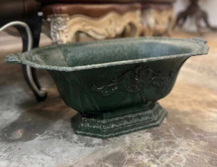 The main image for this shop item